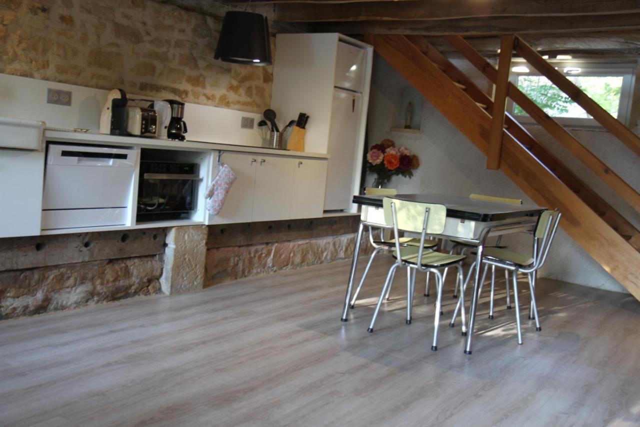 Gite Calme Et Cosy, Toutes Commodites Et Tourisme Vigny-les-Paray Exterior photo