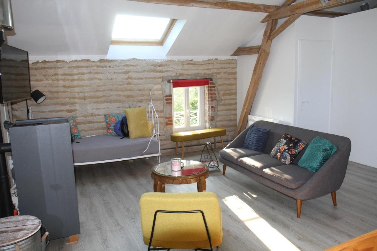 Gite Calme Et Cosy, Toutes Commodites Et Tourisme Vigny-les-Paray Exterior photo